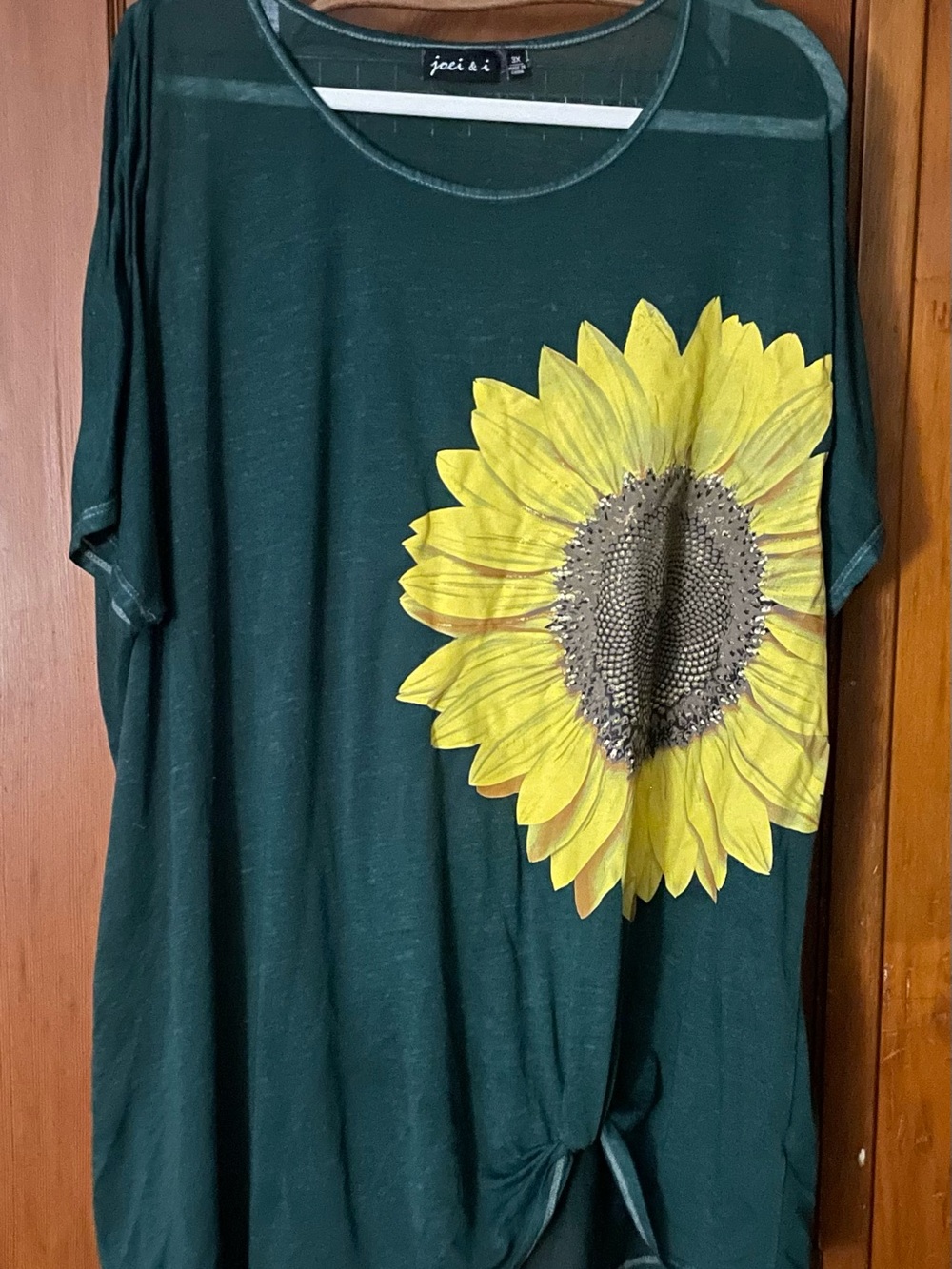 Joci & i Dark Green Sunflower Short Sleeve Tee